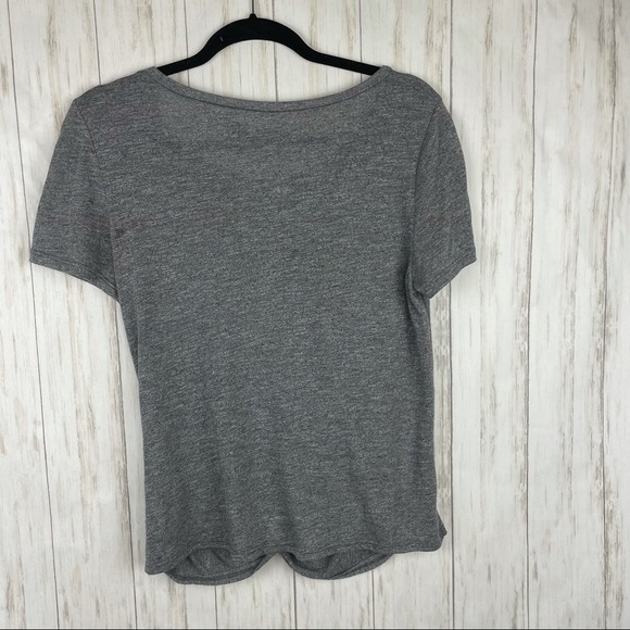 Abercrombie and Fitch gray knotted tee - Picture 4 of 4